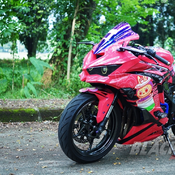 ZX25R LABUBU, Berkat Warna Pink Lolosin Budget Modif Rp100 juta