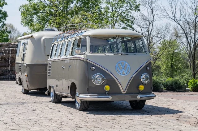 VW Kombi 1962 Ini Habiskan Rp2 Miliar Buat Restorasi, Lihat Hasilnya Langsung Paham Kenapa