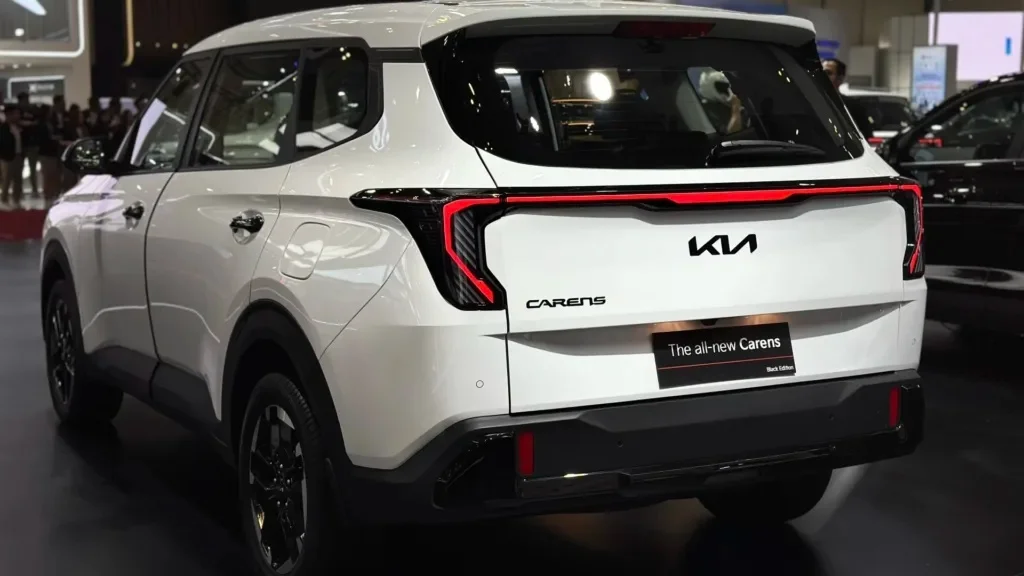 Kia Sonet dan Carens Dapat Black Edition di Indonesia, Unit Terbatas!