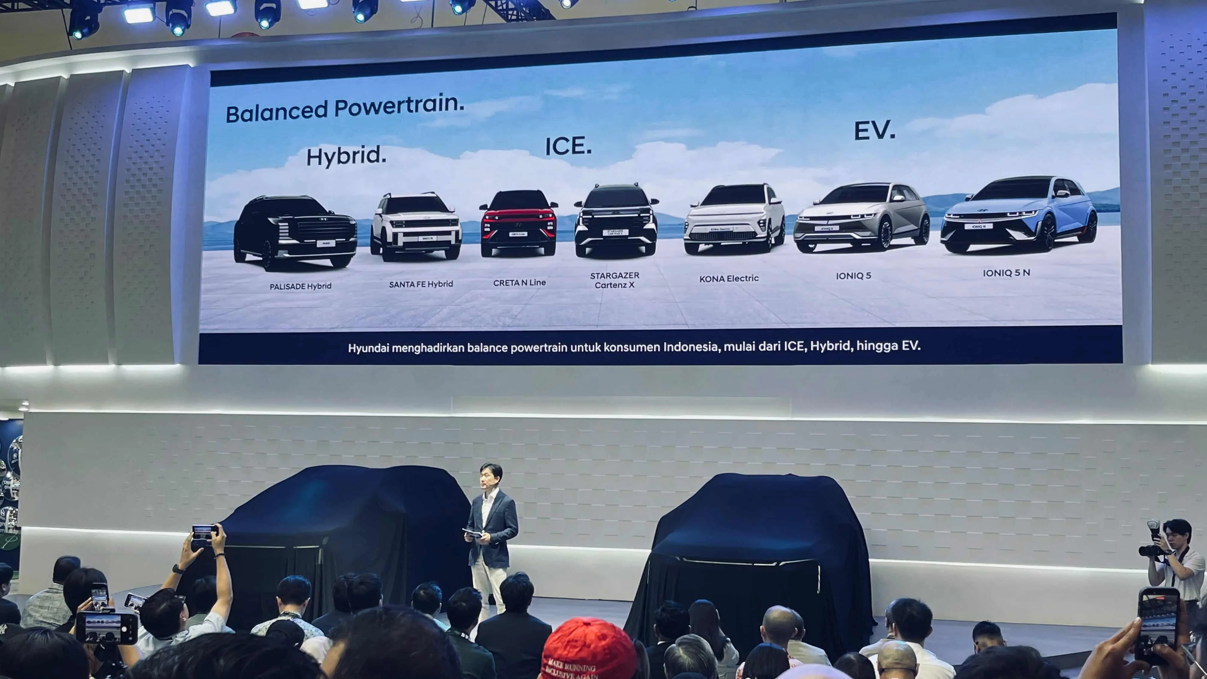 5 Mobil Baru Hyundai Bikin Geger GIIAS 2026, Harga Stargazer Cartenz Turun Rp37,9 Juta!