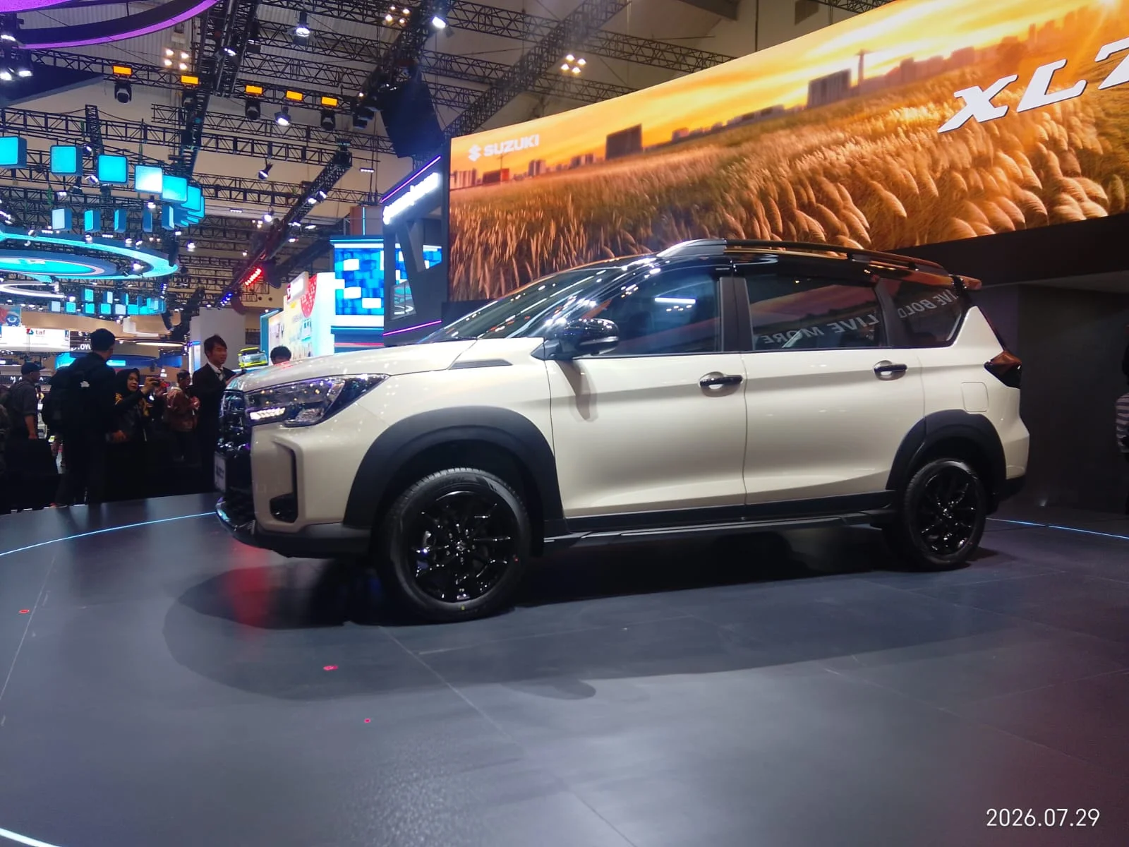 Suzuki XL7 Facelift Makin Gahar dengan Style dan Fitur Terbaru, Harga Paling Affordable