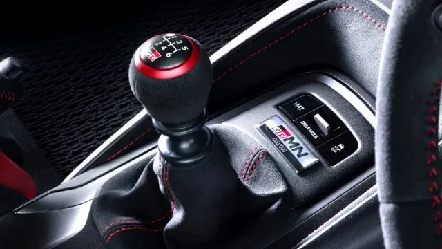 Toyota Bikin Gebrakan, Siapkan Mobil Listrik Manual dengan Pedal Kopling!