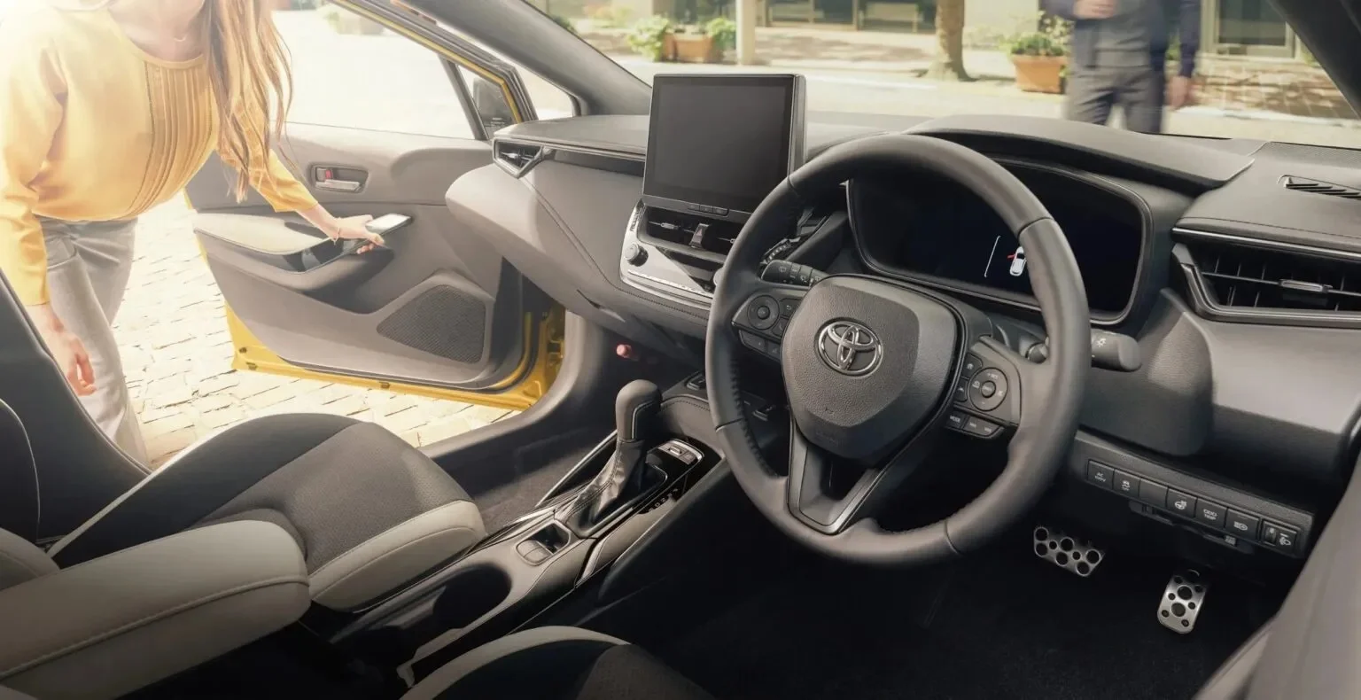 Toyota Corolla Sport G Z Active Elegance, Edisi Spesial Peringati 60 Tahun