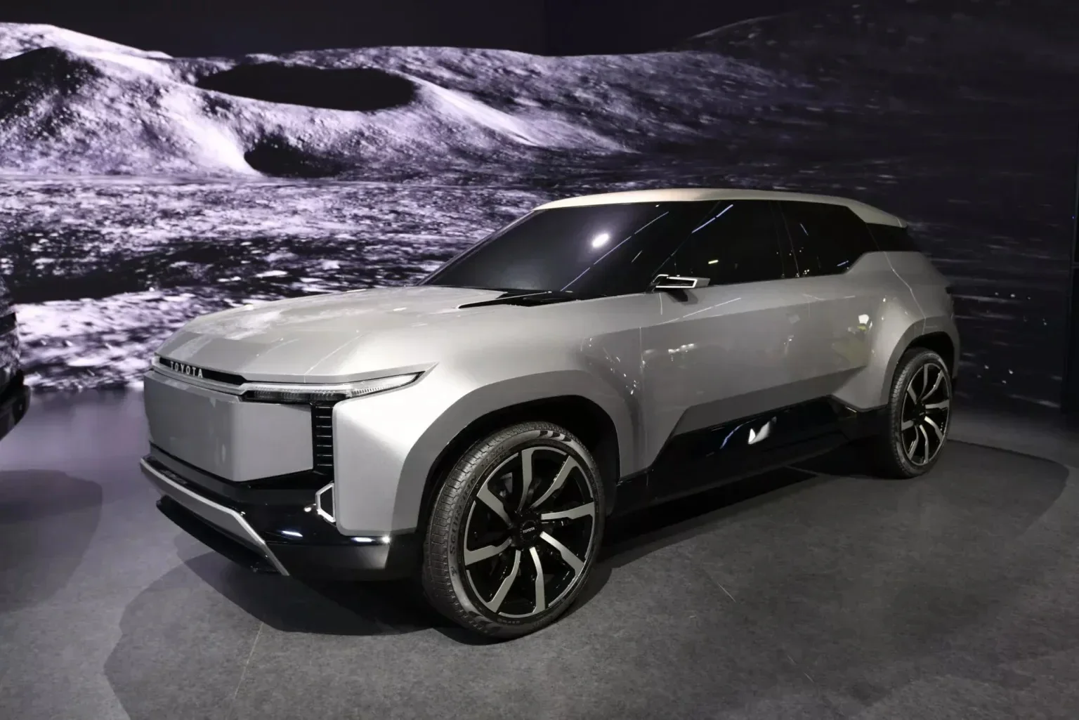 Bocoran Toyota Land Cruiser Versi Listrik, Kok Seperti Ini?