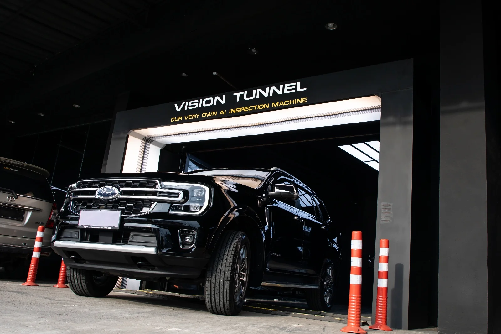 Vision Tunnel Berbasis AI, Bantu QC Lebih Optimal Saat Pemasangan PPF