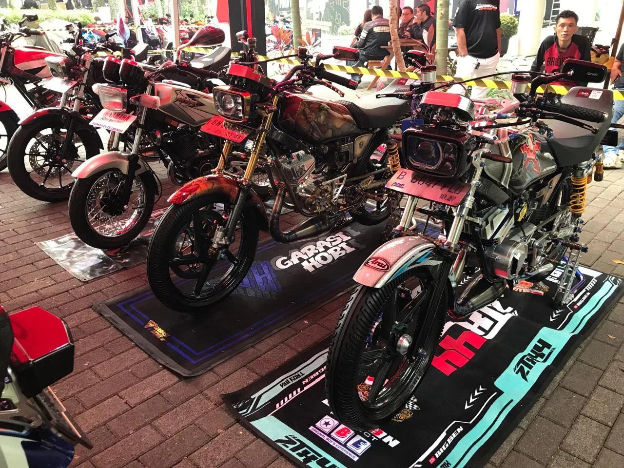Black Motodify 2026 :  Ratusan Motor Modif Mejeng, Aktivitas Seru dan Music Performance